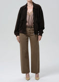 Load image into Gallery viewer, LINDZ EASY STRAIGHT JEAN