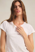 Load image into Gallery viewer, ODELIA TEE
