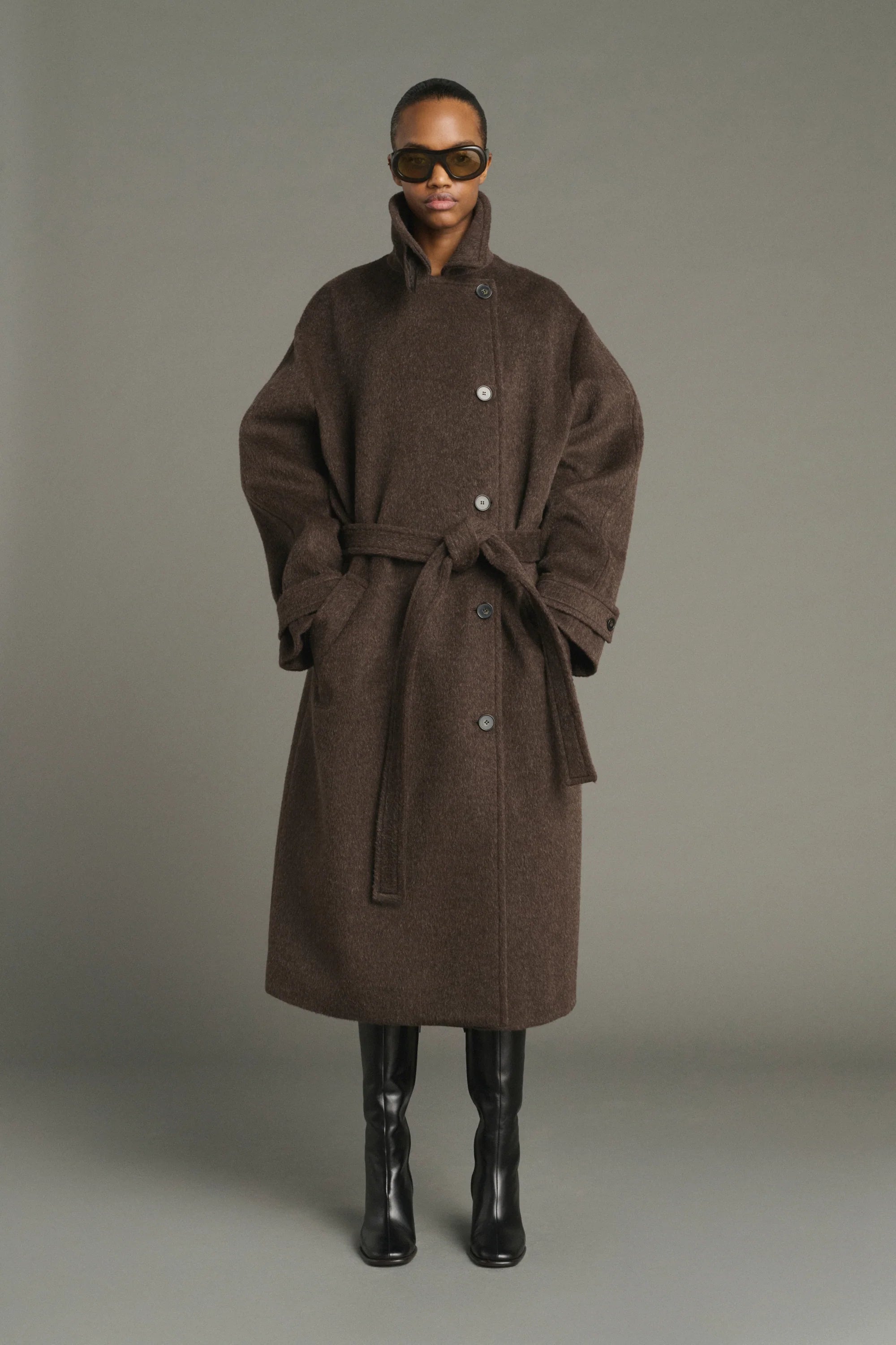 JULES LOW-BELTED BRUSHED WOOL COAT