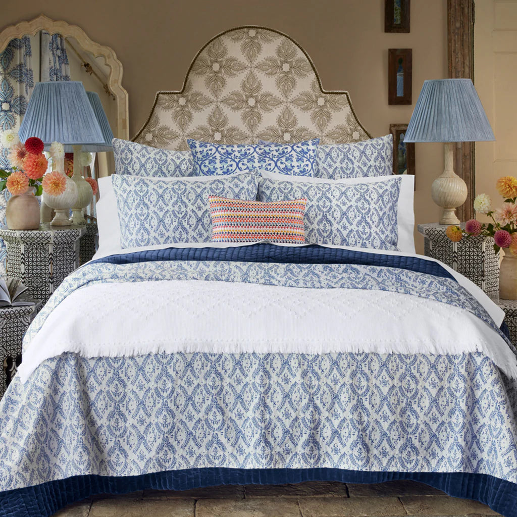 TEJ WHITE THROW