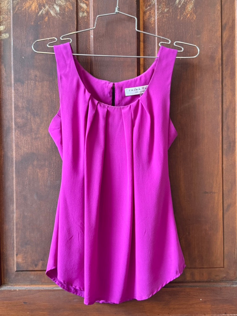 SILK SLEEVELESS TOP