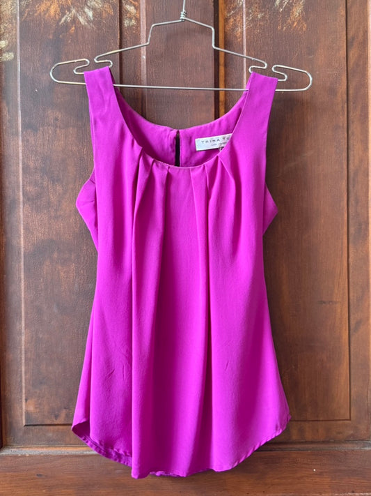 SILK SLEEVELESS TOP