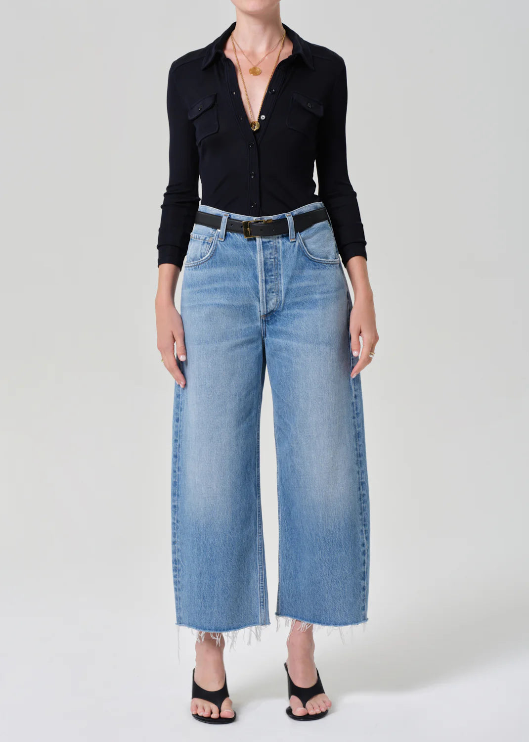 AYLA RAW HEM CROP