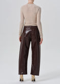 Load image into Gallery viewer, PULL ON RECYCLED LEATHER
