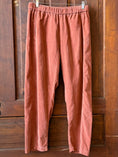 Load image into Gallery viewer, LANEY PANT MAPLE M
