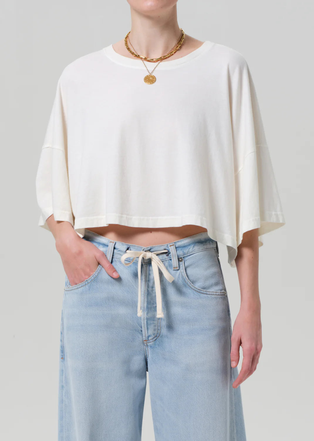 CROP CAPE TEE