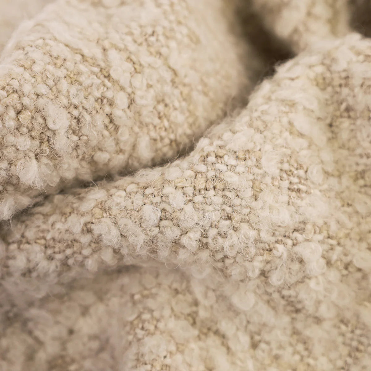 BELL PILLOW 23 X 23 NATURAL + CREAM (#10)