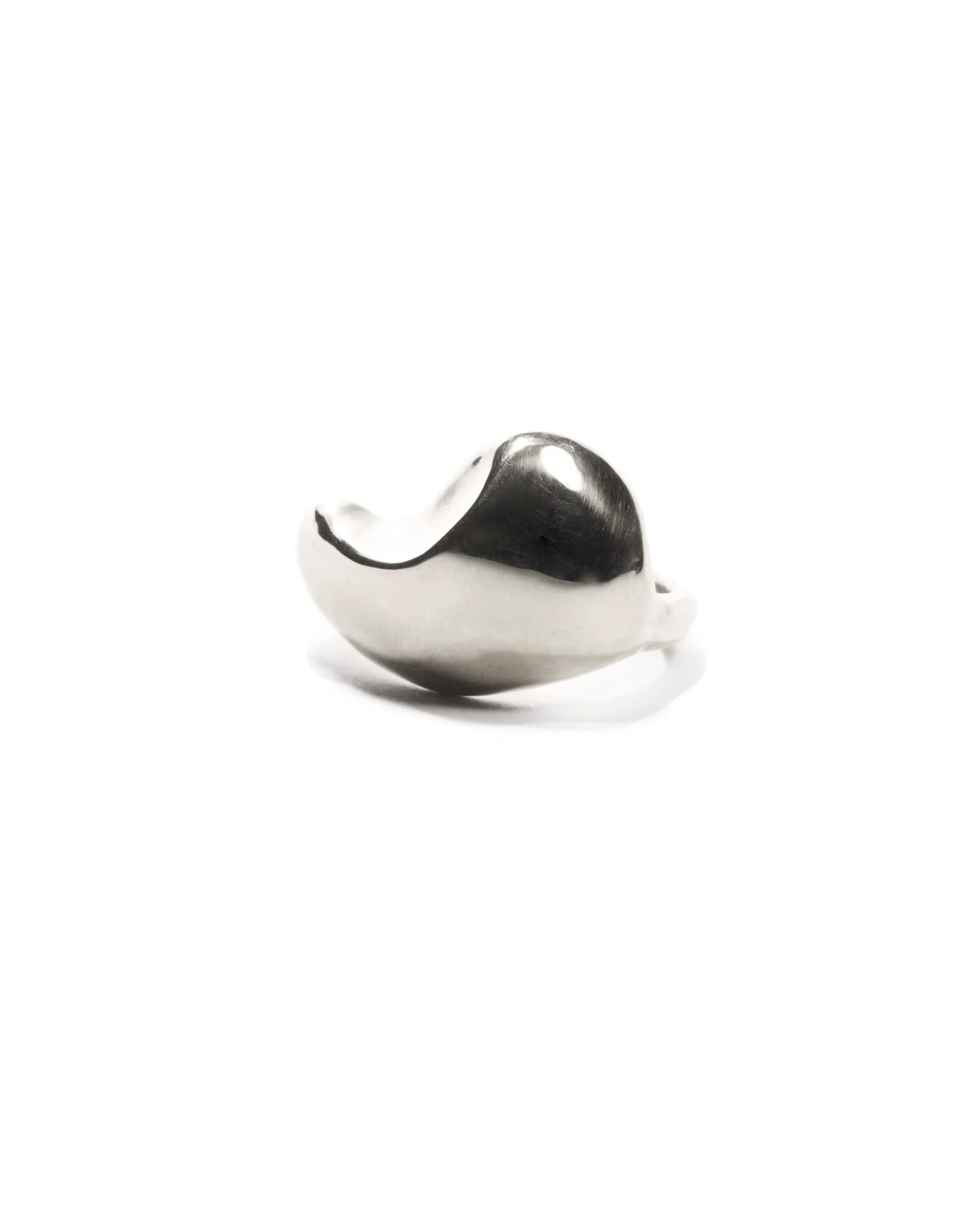 COMMA RING SIZE 7