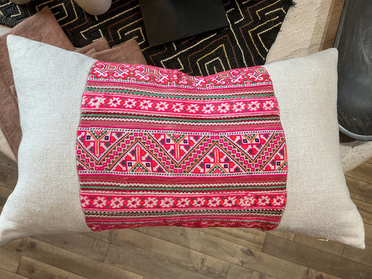 CUSTOM PILLOW
