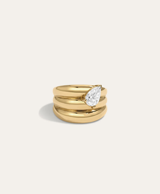 GROOVY DIAMOND RING