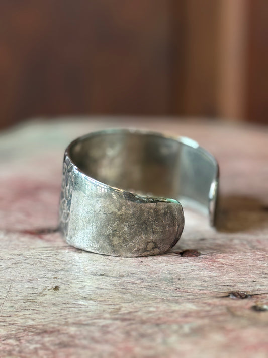 HAMMERED 925 SILVER BRACELET