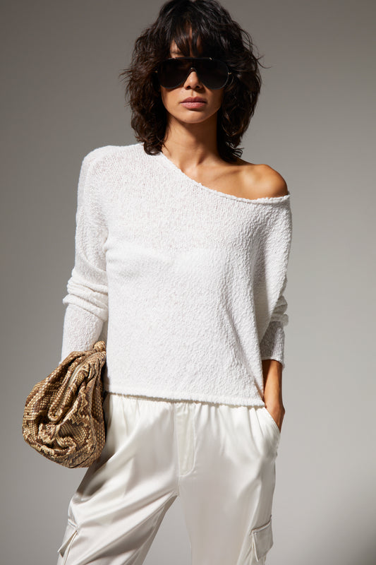 OFF SHOULDER SWEATER
