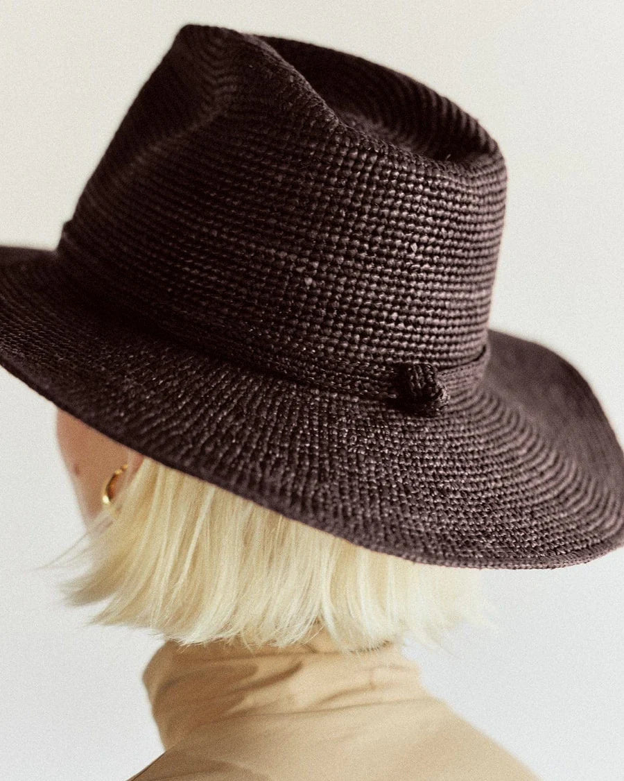 SACHA FEDORA