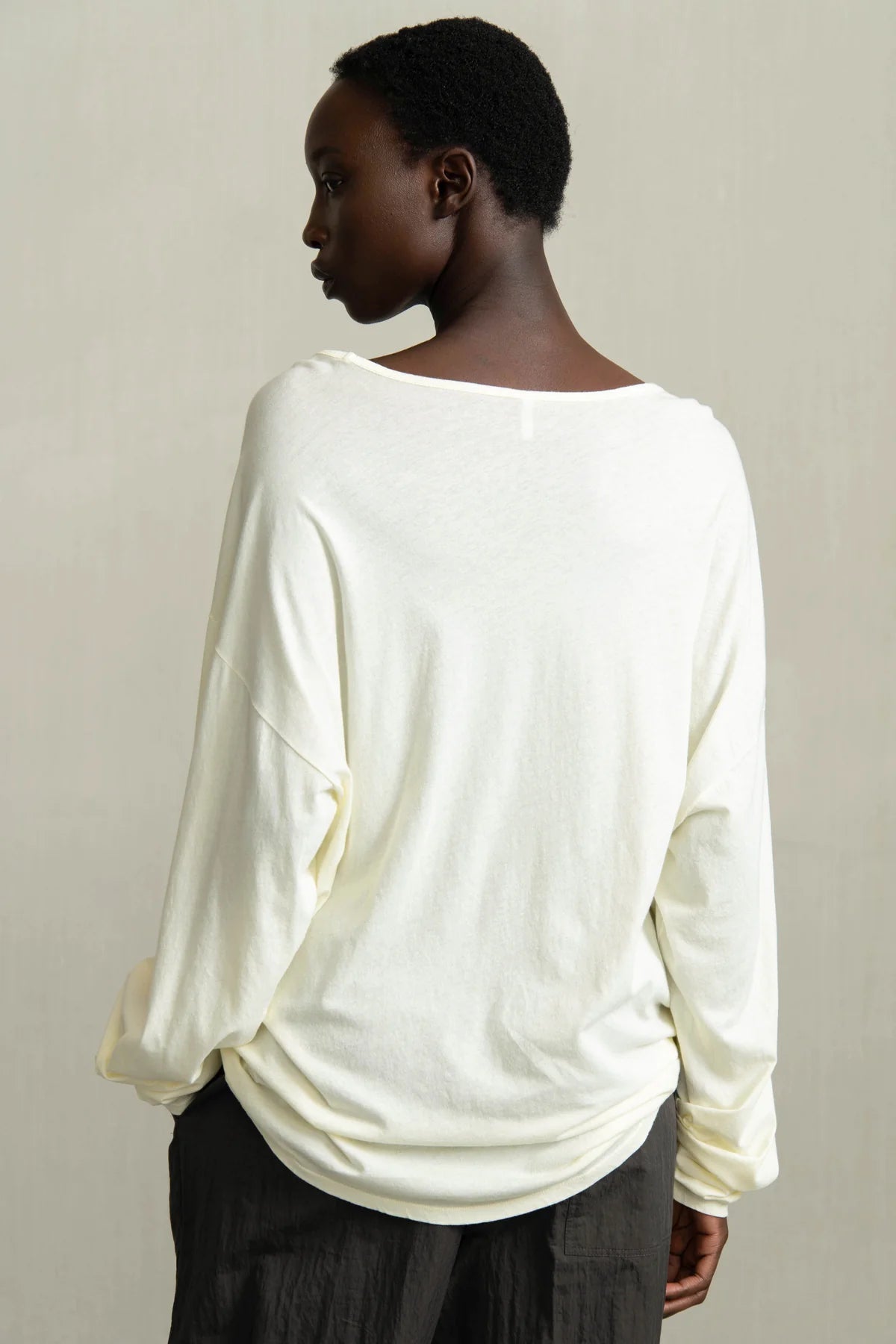 BEATA TEE