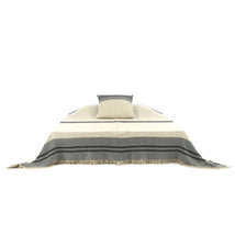 BLACK HOUSE STRIPE COVERLET