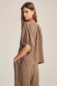 Load image into Gallery viewer, COSETTE LINEN TOP
