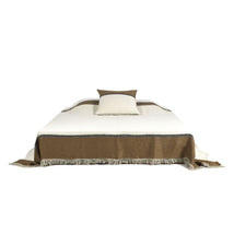 ETIENNE COVERLET