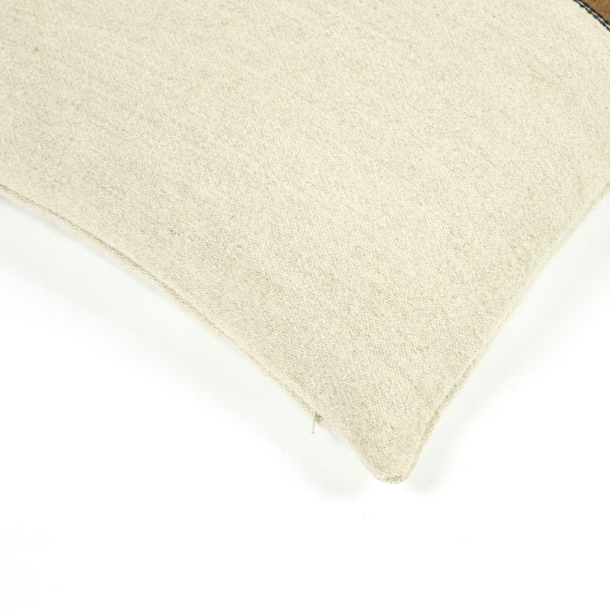 GUS PILLOW COVER