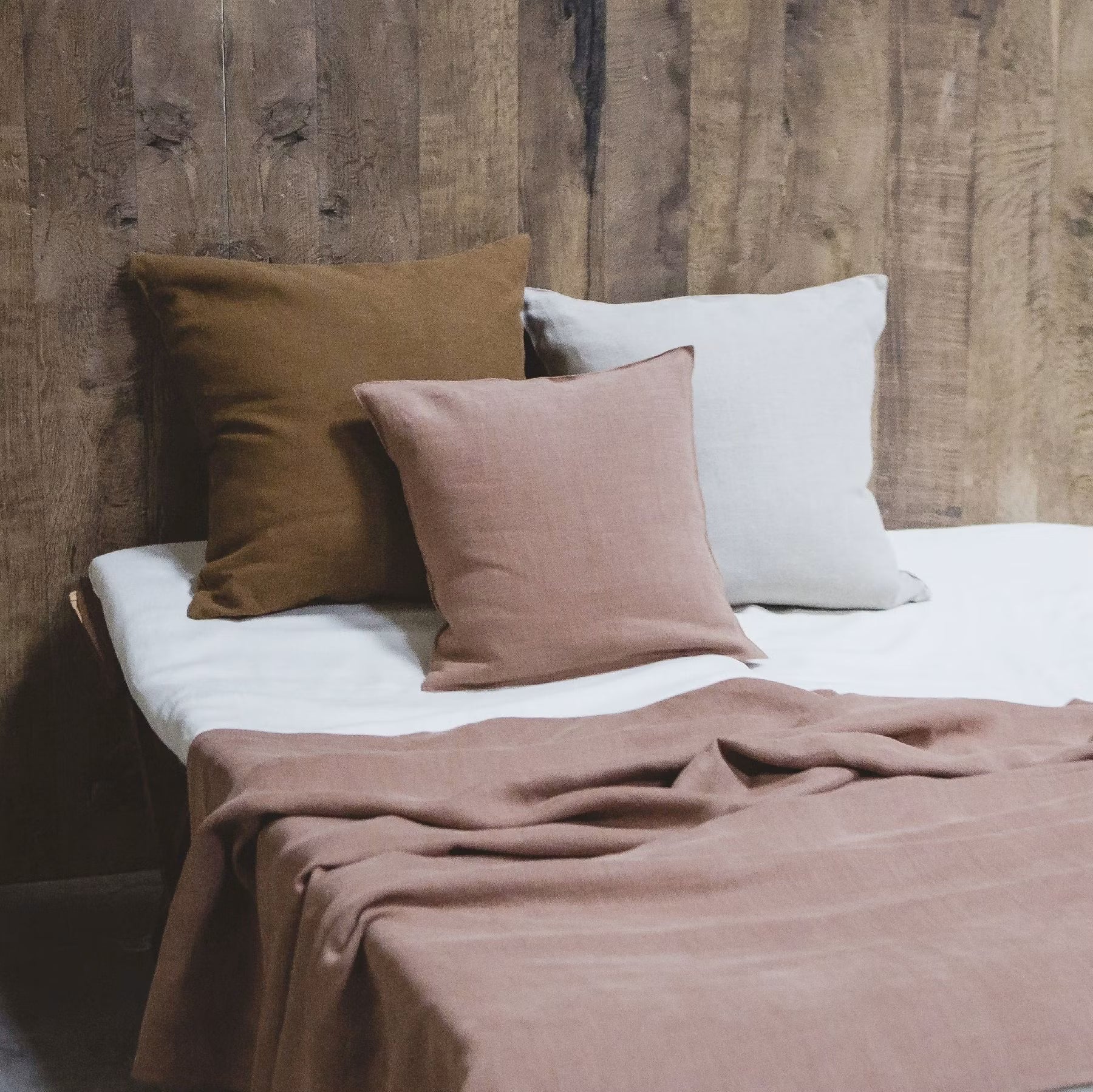 HUDSON BLANKET