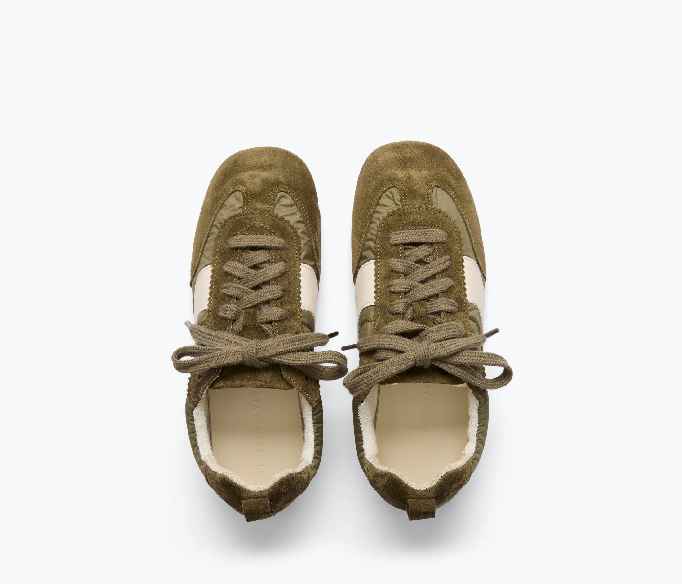 INDE SNEAKER