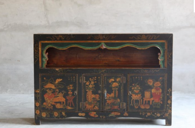 ANTIQUE