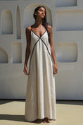 Load image into Gallery viewer, AZALEA LINEN DRESS
