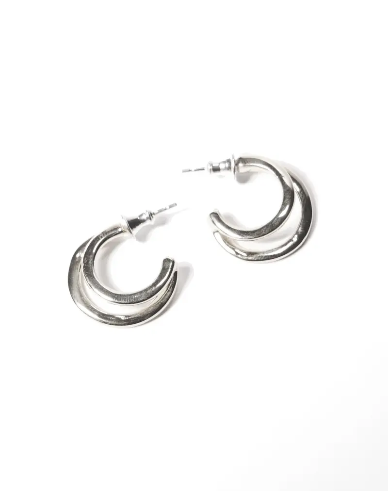 DEUX HOOPS