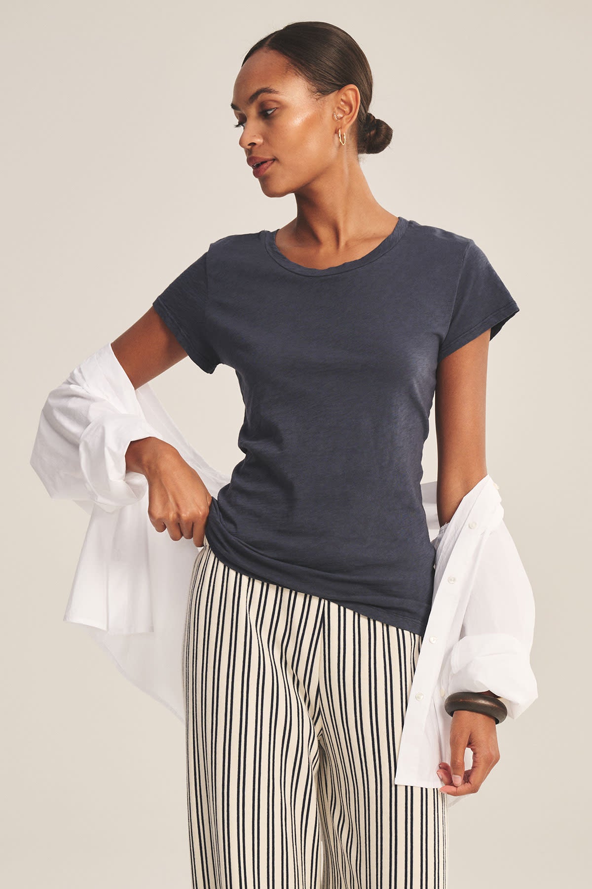 ODELIA TEE